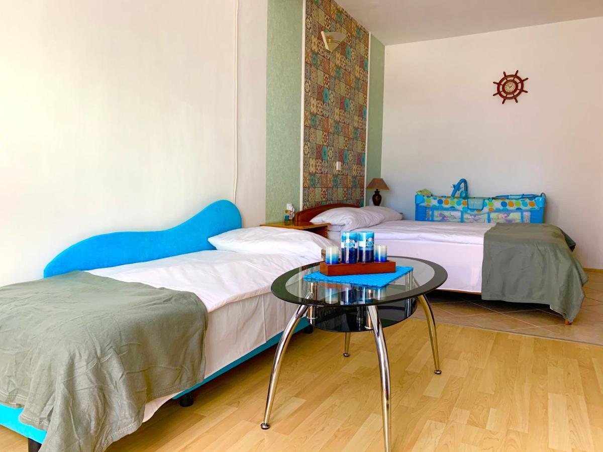 Sunray Guest House, Private Rooms & Apartment With Lovely Sea View Varna Dış mekan fotoğraf